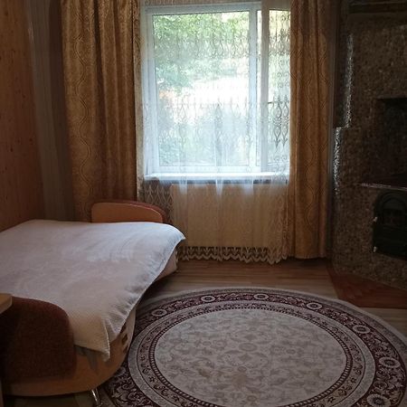 Карпатські Ночі Чан На Території Appartement Jaremtsje Buitenkant foto
