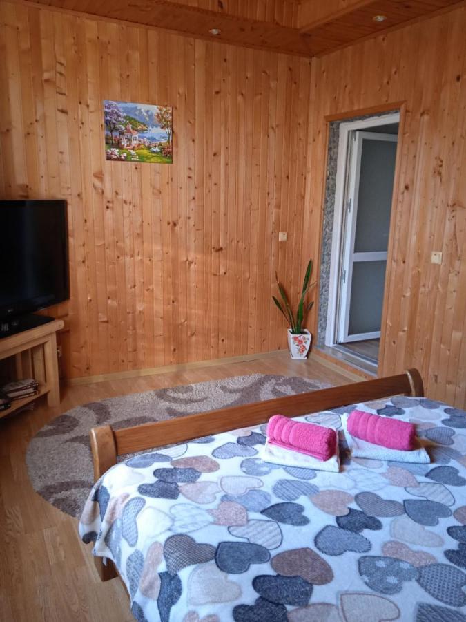Карпатські Ночі Чан На Території Appartement Jaremtsje Buitenkant foto